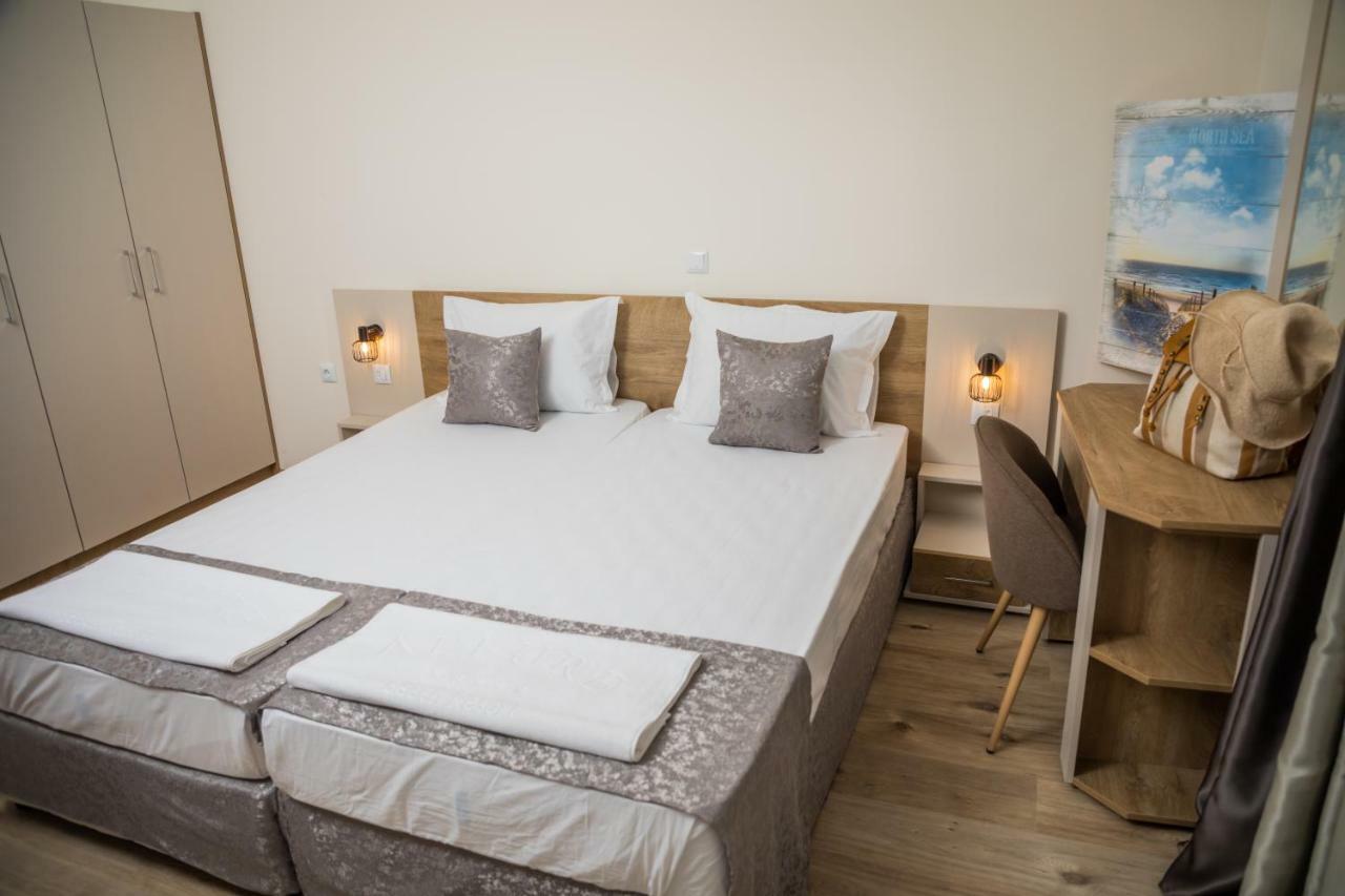 Allure Beach Resort Aparthotel Primorsko Eksteriør billede
