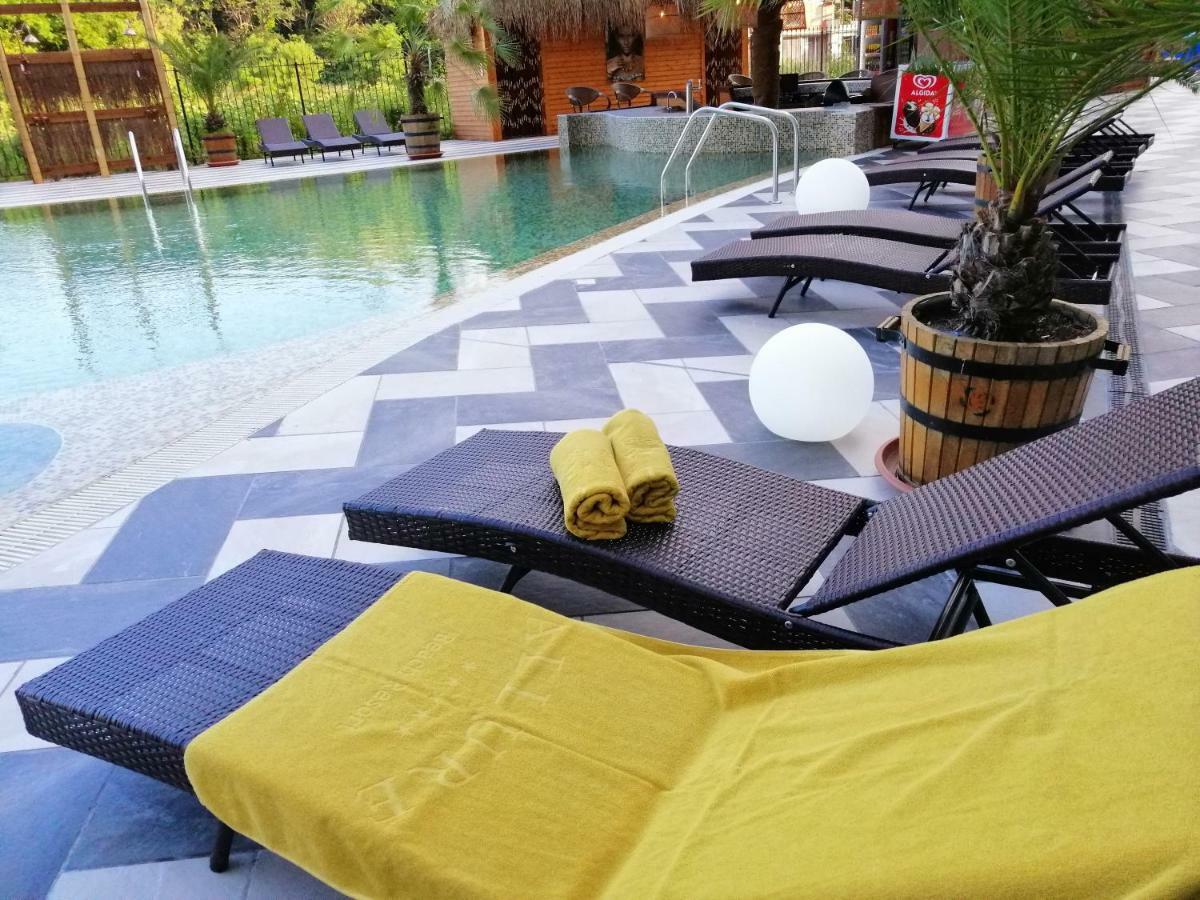 Allure Beach Resort Aparthotel Primorsko Eksteriør billede
