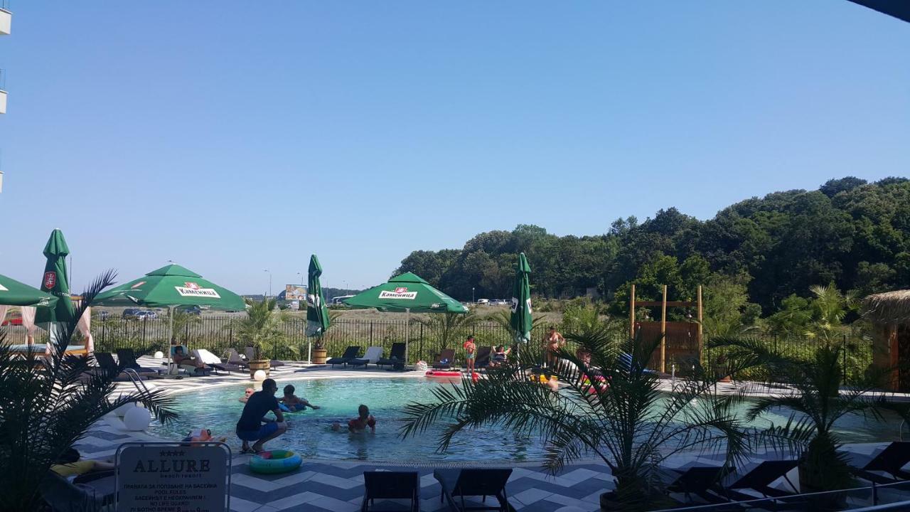 Allure Beach Resort Aparthotel Primorsko Eksteriør billede